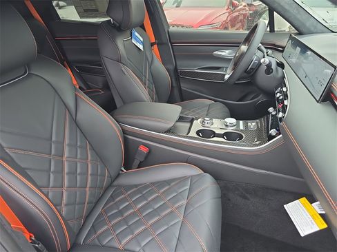 New 2026 Genesis GV70 3.5T Sport Prestige image 10