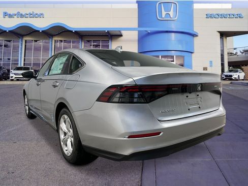 New 2026 Honda Accord LX image 3