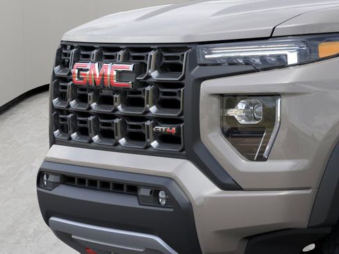 New 2026 GMC Canyon AT4 image 13