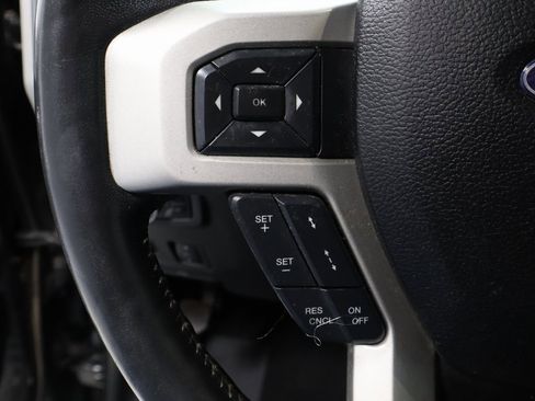 Used 2019 Ford F350 Lariat w/ Lariat Ultimate Package image 29