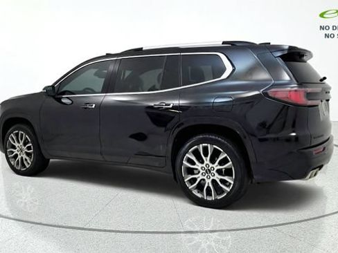Used 2026 GMC Acadia Denali Ultimate FWD image 6