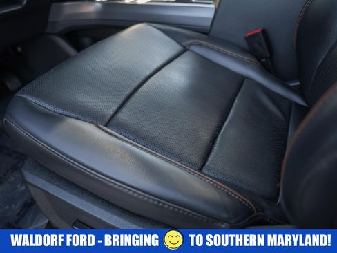 Used 2025 Ford F250 Lariat w/ Lariat Ultimate Package image 41