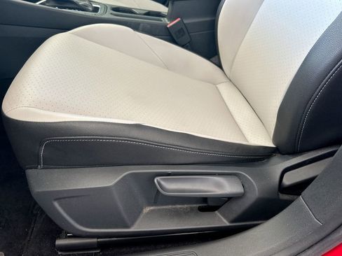 Certified 2021 Volkswagen Jetta R-Line FWD image 12
