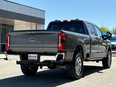 Used 2023 Ford F250 Lariat w/ Lariat Ultimate Package image 9