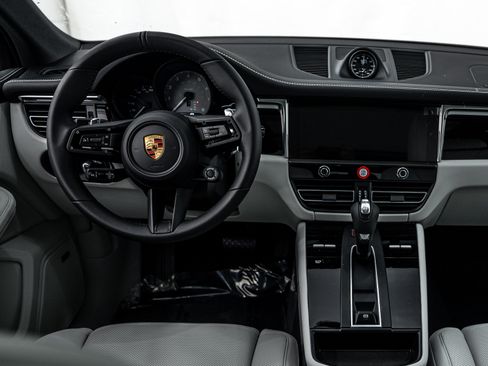 New 2026 Porsche Macan S AWD/4WD image 13