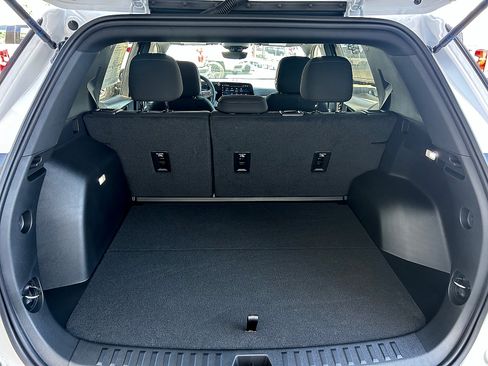 New 2026 Chevrolet Equinox LT w/ Safety and Technology Package FWD image 24