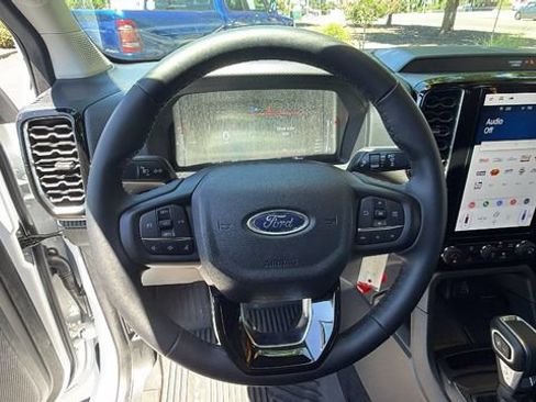 Used 2025 Ford Ranger XLT w/ FX4 Off-Road Package AWD/4WD image 34
