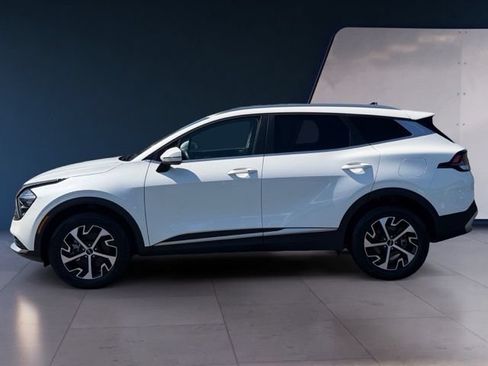 Certified 2023 Kia Sportage EX AWD/4WD image 2