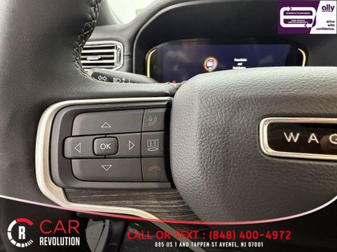 Used 2023 Jeep Wagoneer L Series II image 22