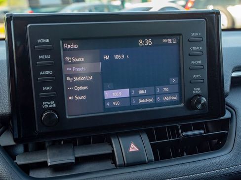 Used 2019 Toyota RAV4 LE w/ Carpet Mat Package AWD/4WD image 26