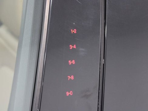 Used 2020 Lincoln Corsair Reserve w/ Equipment Group 202A image 16