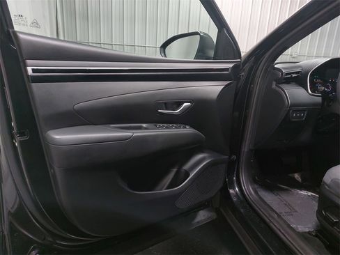 Used 2023 Hyundai Santa Cruz SEL image 25