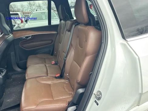Used 2023 Volvo XC90 B6 Plus w/ Protection Package image 6