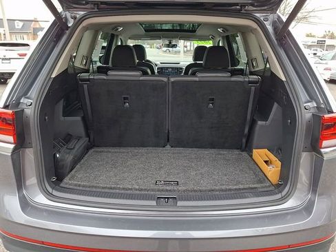 Used 2023 Volkswagen Atlas SE w/ Panoramic Sunroof Package image 29