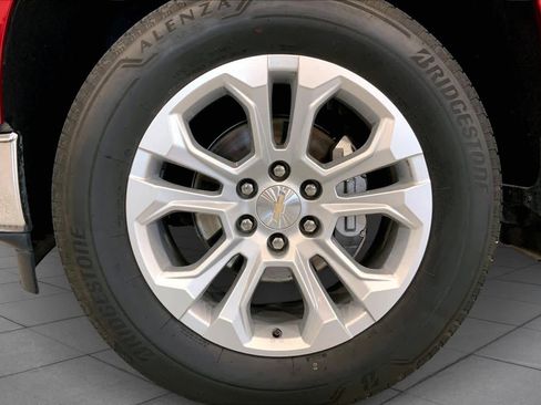 Used 2023 Chevrolet Silverado 1500 LTZ w/ LTZ Convenience Package II image 11