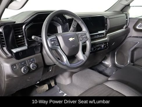 Used 2024 Chevrolet Silverado 1500 LT AWD/4WD image 17