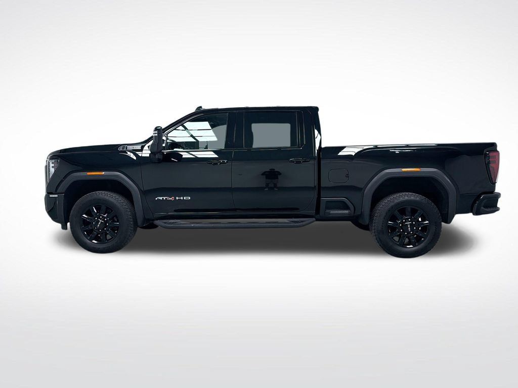 Used 2025 GMC Sierra 2500 AT4 AWD/4WD image 11