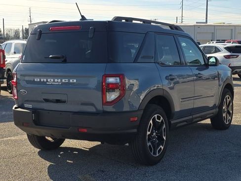 Used 2024 Ford Bronco Sport Outer Banks w/ Tech Package image 5