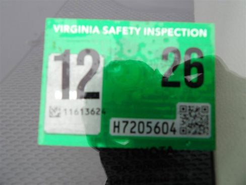 Used 2020 Toyota Corolla LE image 26