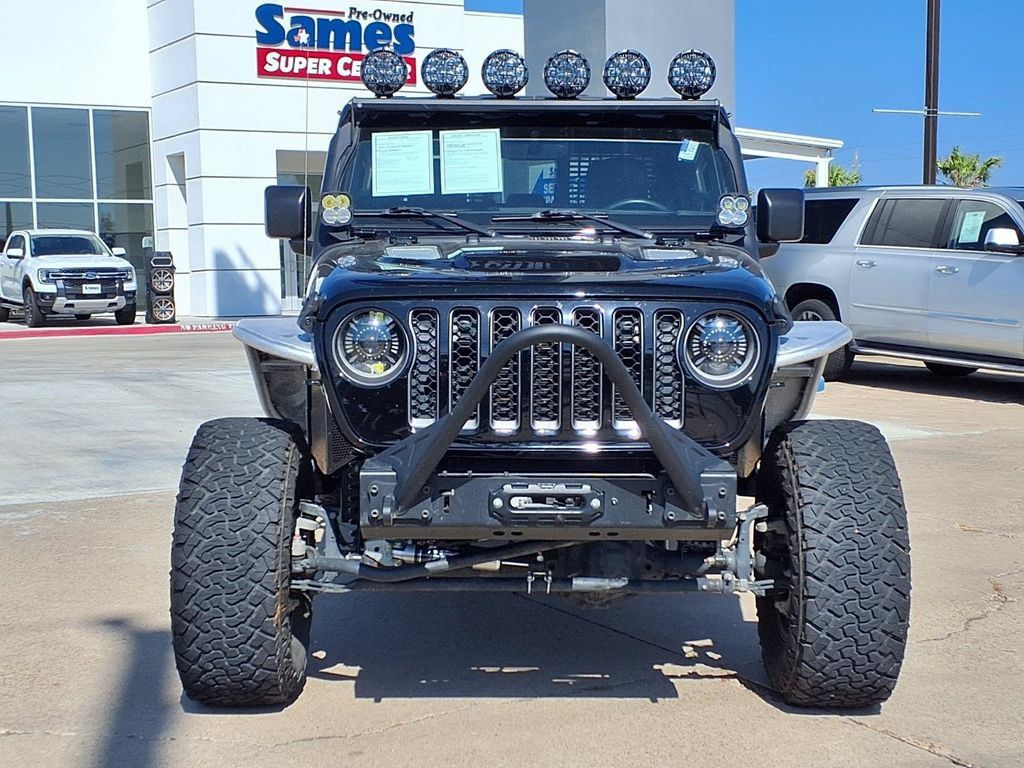 Used 2022 Jeep Gladiator Rubicon w/ Trailer Tow Package AWD/4WD image 3
