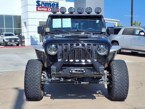 Used 2022 Jeep Gladiator Rubicon w/ Trailer Tow Package AWD/4WD image 3