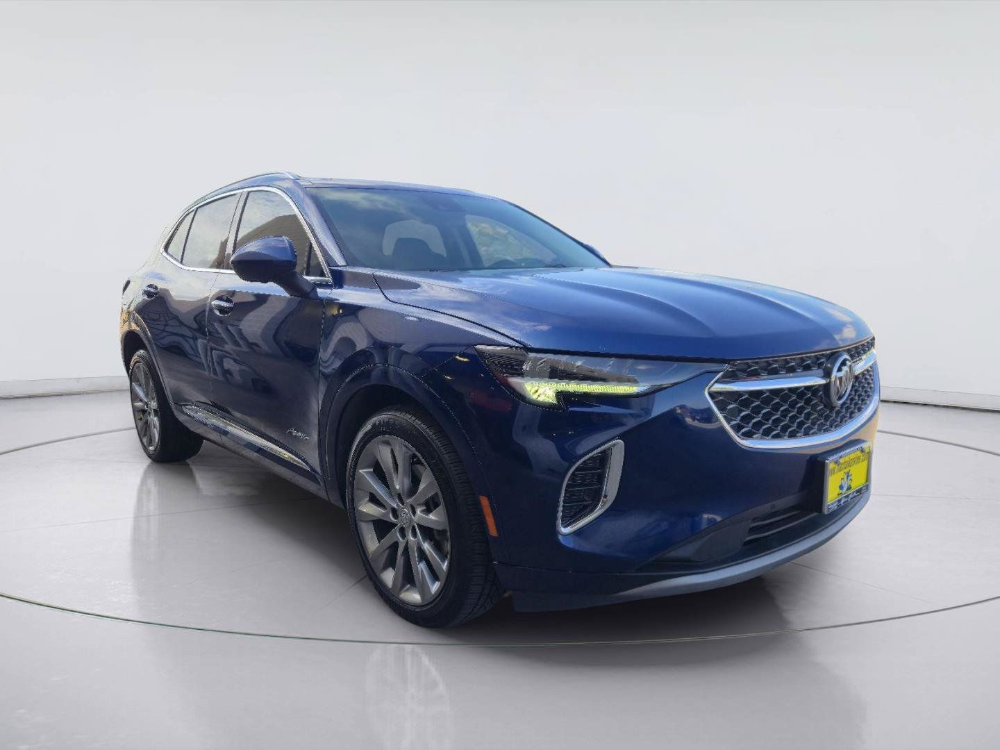 Used 2022 Buick Envision Avenir w/ Safety Package FWD image 7