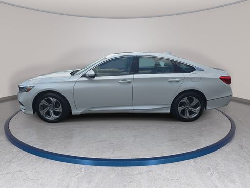 Used 2018 Honda Accord EX-L image 8