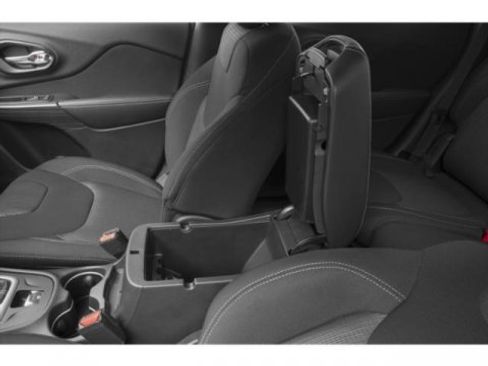 Used 2015 Jeep Cherokee Latitude w/ Trailer Tow Group image 18