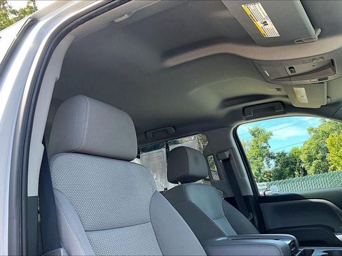 Used 2018 Chevrolet Silverado 1500 LT w/ LT Eassist Package AWD/4WD image 25