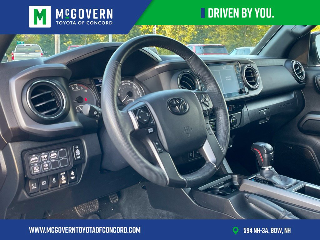 Used 2023 Toyota Tacoma TRD Pro AWD/4WD image 10