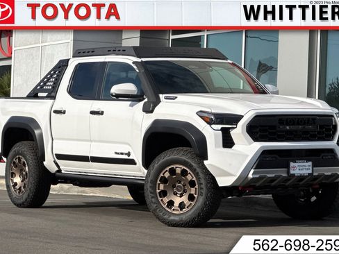 Certified 2025 Toyota Tacoma Trailhunter image 1