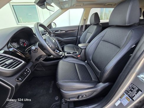 Used 2021 Kia Seltos EX image 10