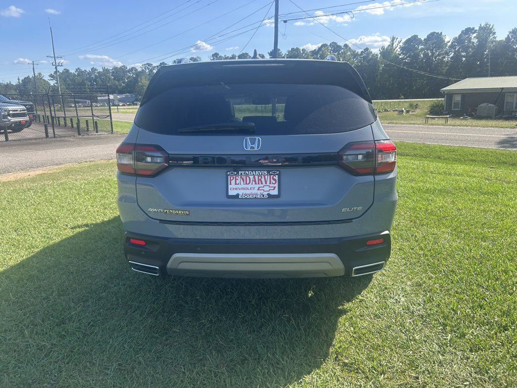 Used 2025 Honda Pilot Elite image 12