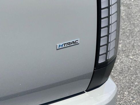 New 2026 Hyundai Ioniq 9 SE image 13