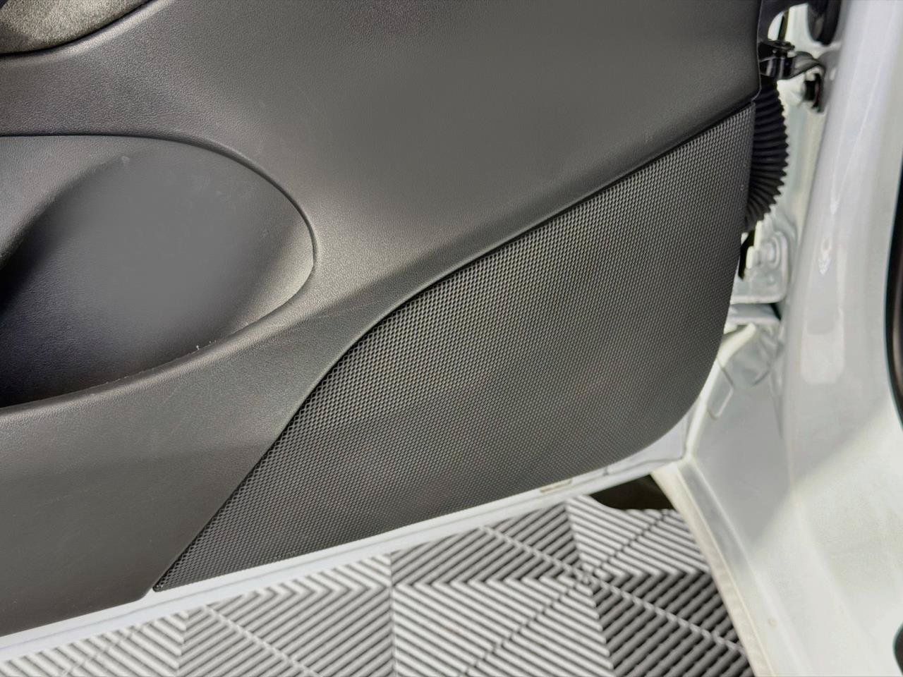 Used 2022 Tesla Model 3 RWD image 21