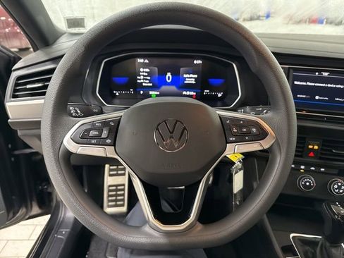 Certified 2023 Volkswagen Jetta Sport image 12