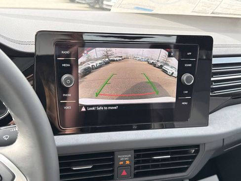 New 2026 Volkswagen Jetta SE FWD image 28