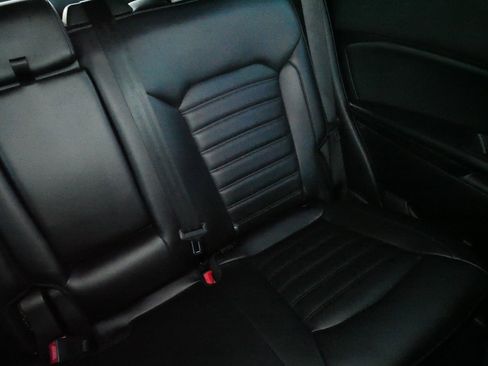 Used 2023 Ford Edge SEL image 14