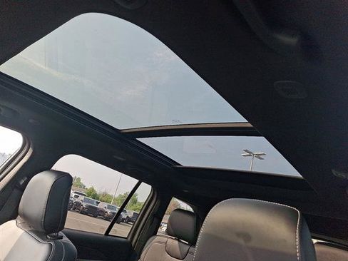 New 2025 Jeep Grand Cherokee Limited w/ Black Appearance Package image 7