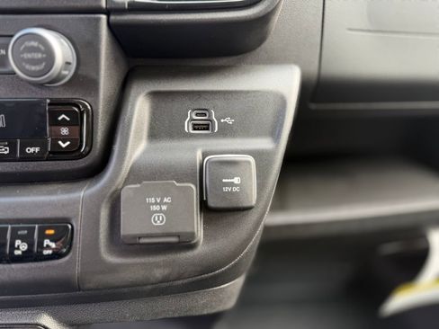 New 2026 RAM ProMaster 2500 w/ Advanced Safety Group image 19