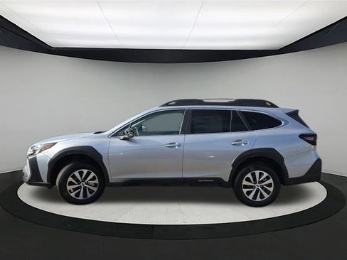 New 2025 Subaru Outback Premium image 4