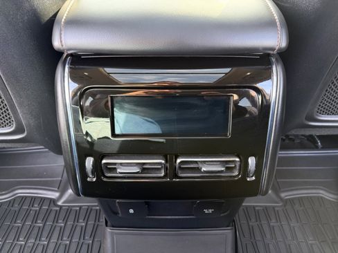 Used 2021 Lincoln Aviator Reserve image 34