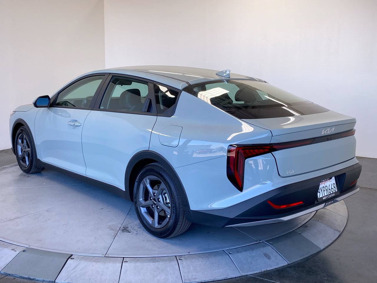 Certified 2026 Kia K4 FWD image 3