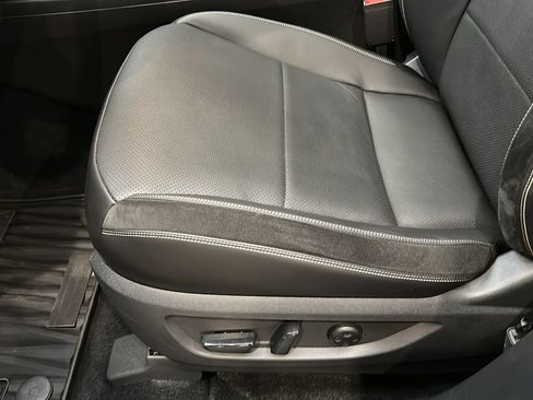 Used 2024 INFINITI QX50 Sport AWD/4WD image 12