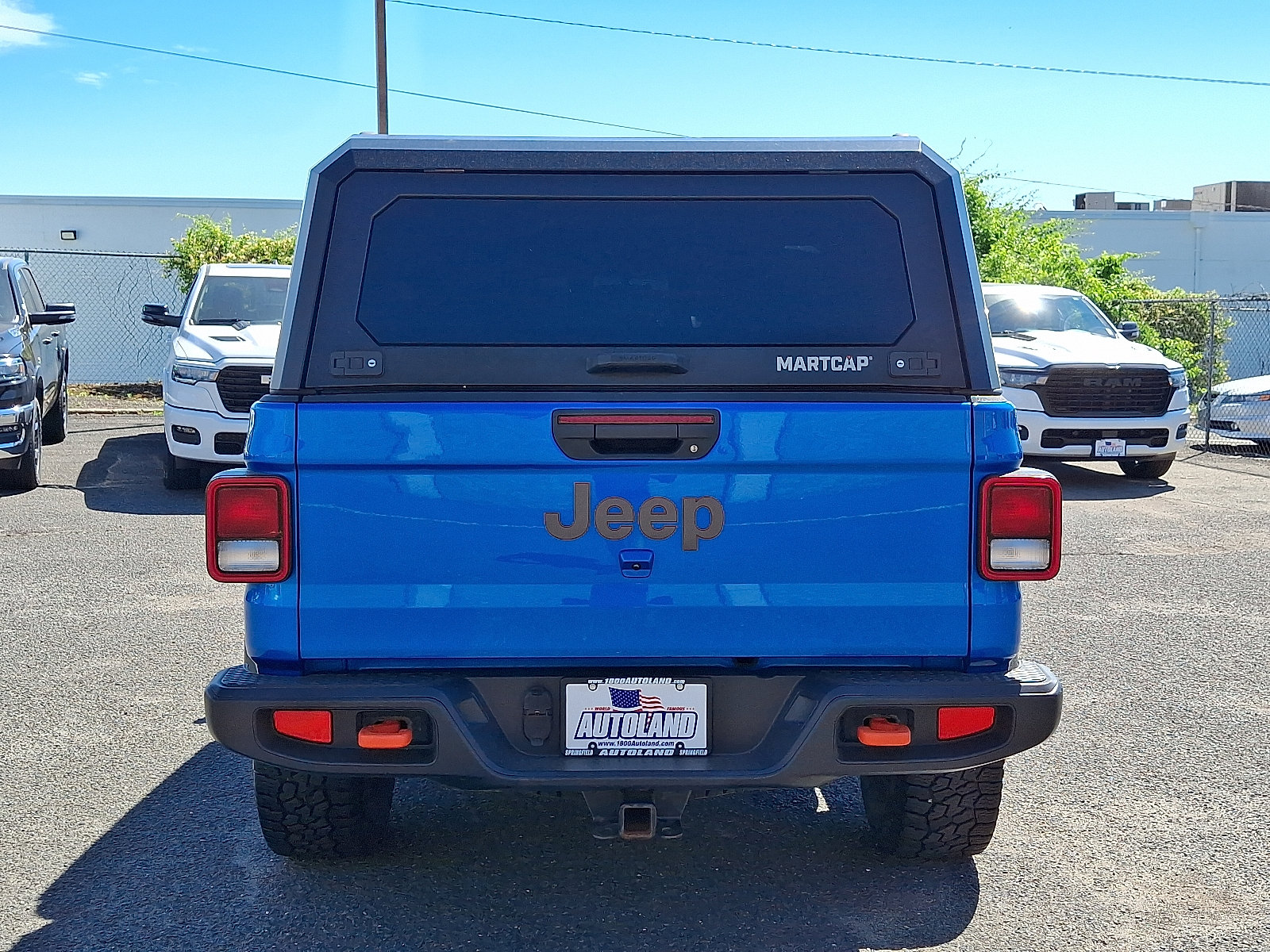 Used 2022 Jeep Gladiator Mojave w/ Dual Top Group AWD/4WD image 6