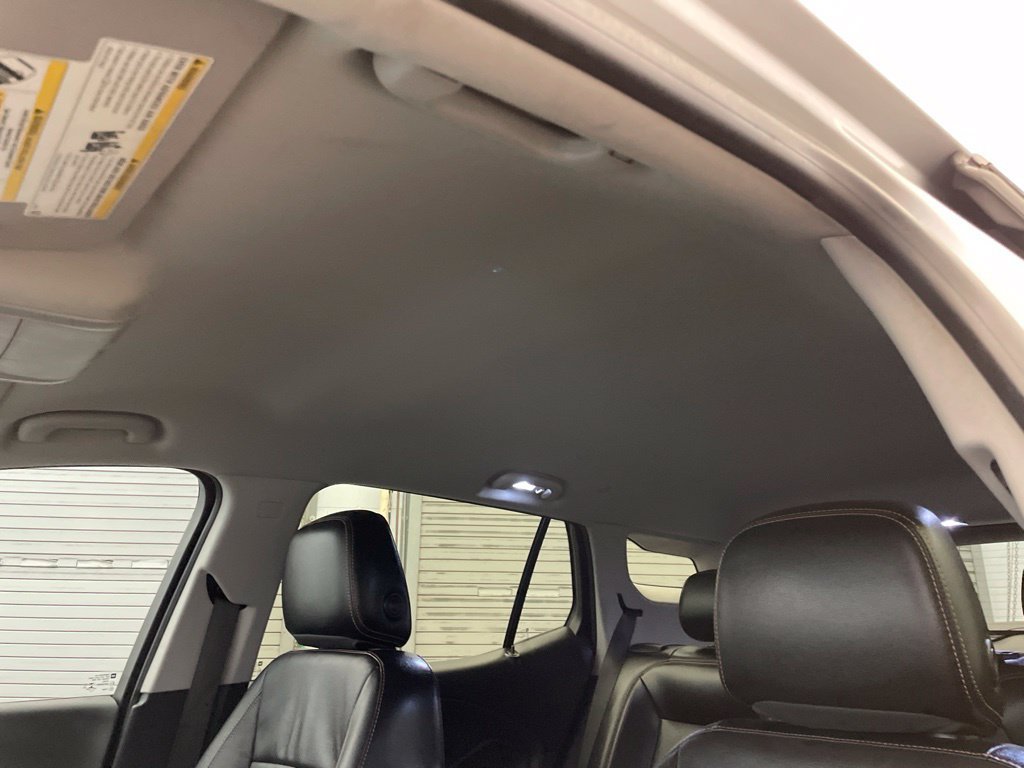 Used 2019 GMC Terrain SLT w/ Preferred Package FWD image 12