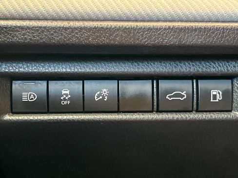 Used 2025 Toyota Camry SE w/ Multimedia Upgrade Package FWD image 29