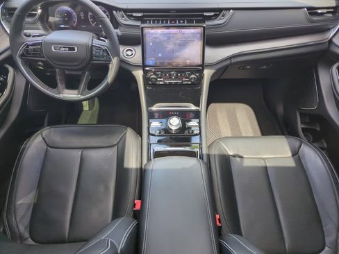 Used 2024 Jeep Grand Cherokee Overland AWD/4WD image 21