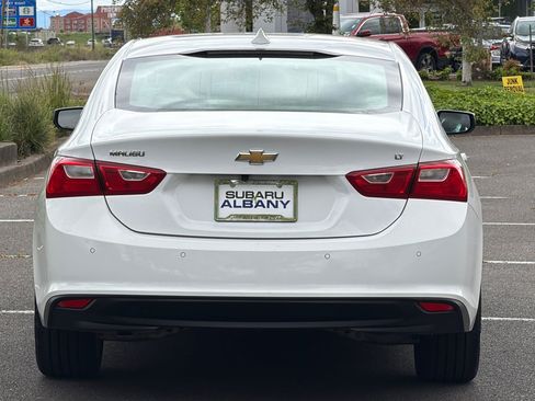 Used 2024 Chevrolet Malibu LT FWD image 5