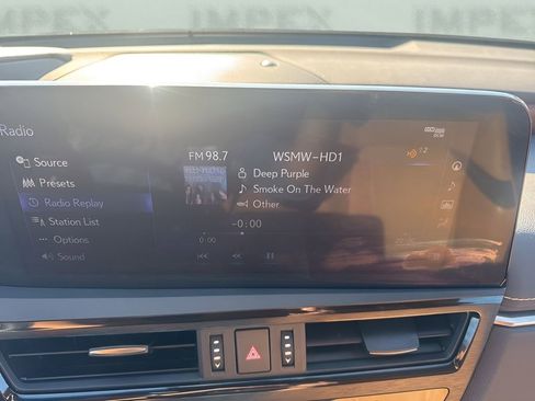 Used 2022 Lexus ES 300h Ultra Luxury image 19